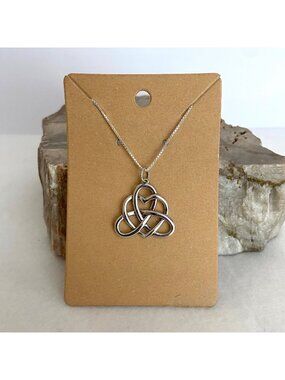 Sterling Silver 925 Irish Heart Triangle Celtic Knot Pendant Necklace 19" Chain
